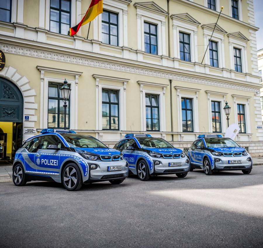  BMW i3 Polizei Streifenwagen (I01) 2015 года  (фото 4 из 7)